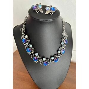 Vintage LORENZO Blue Aurora Borealis Necklace Clip Earrings Silver Tone Set